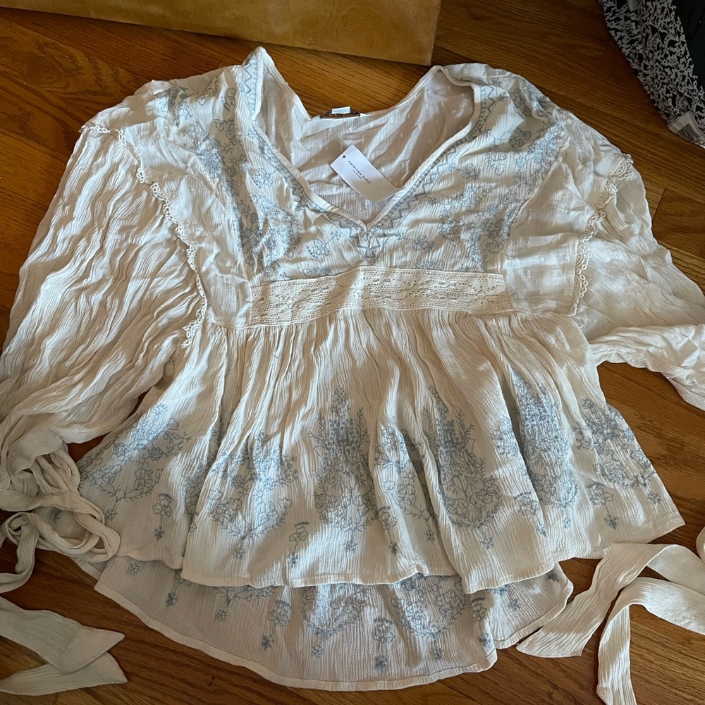 American eagle top